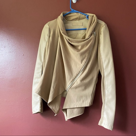 Blank NYC Jackets & Blazers - Blank NYC Tan Private Practice Jacket Medium